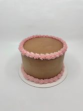 Load image into Gallery viewer, 8&quot; Cake (Serves 15-20 People)
